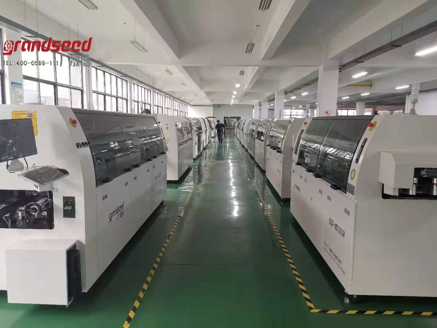 廣晟德波峰焊成品區